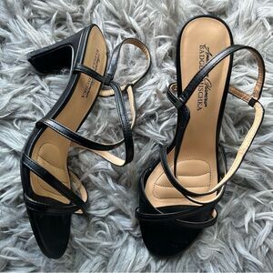 Badgley Mischka Black Strappy Sandals